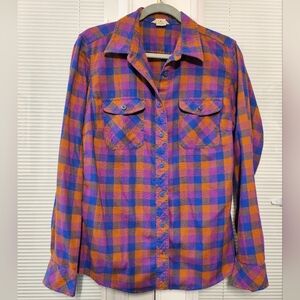 Duluth Free Swinging Flannel Plaid Shirt